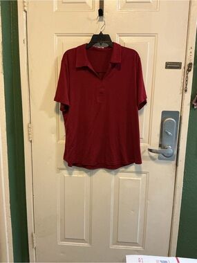 Men's Polo Shirt in Burgundy – Classic Short-Sleeve Casual